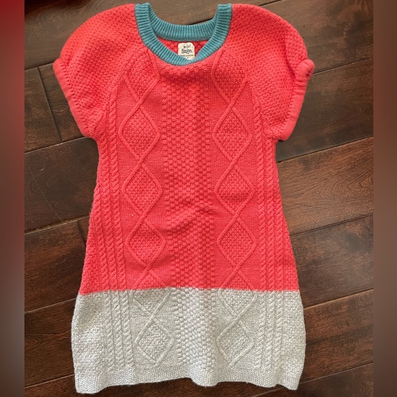 Variety of sweaters from crewcuts, mini Boden, Hanna Andersons, etc - Picture 5 of 6
